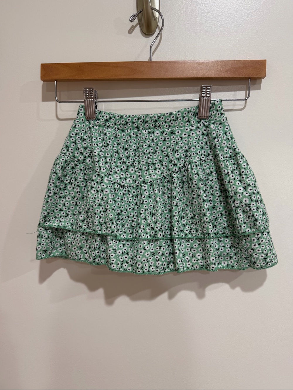 Zara Green Floral Ruffled Mini Skirt